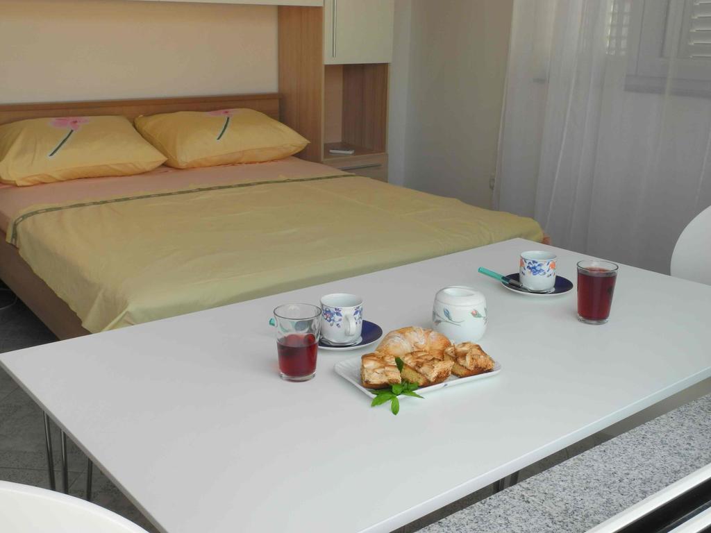 Apartments Jp イェゼラ エクステリア 写真